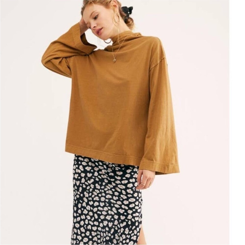 We The Free Supernova Oversized Long Sleeve Bell Sleeve Tee‎ Size XS
